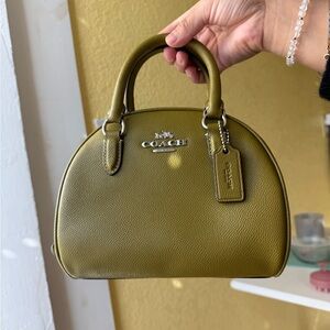 Coach sydney satchel leather bag